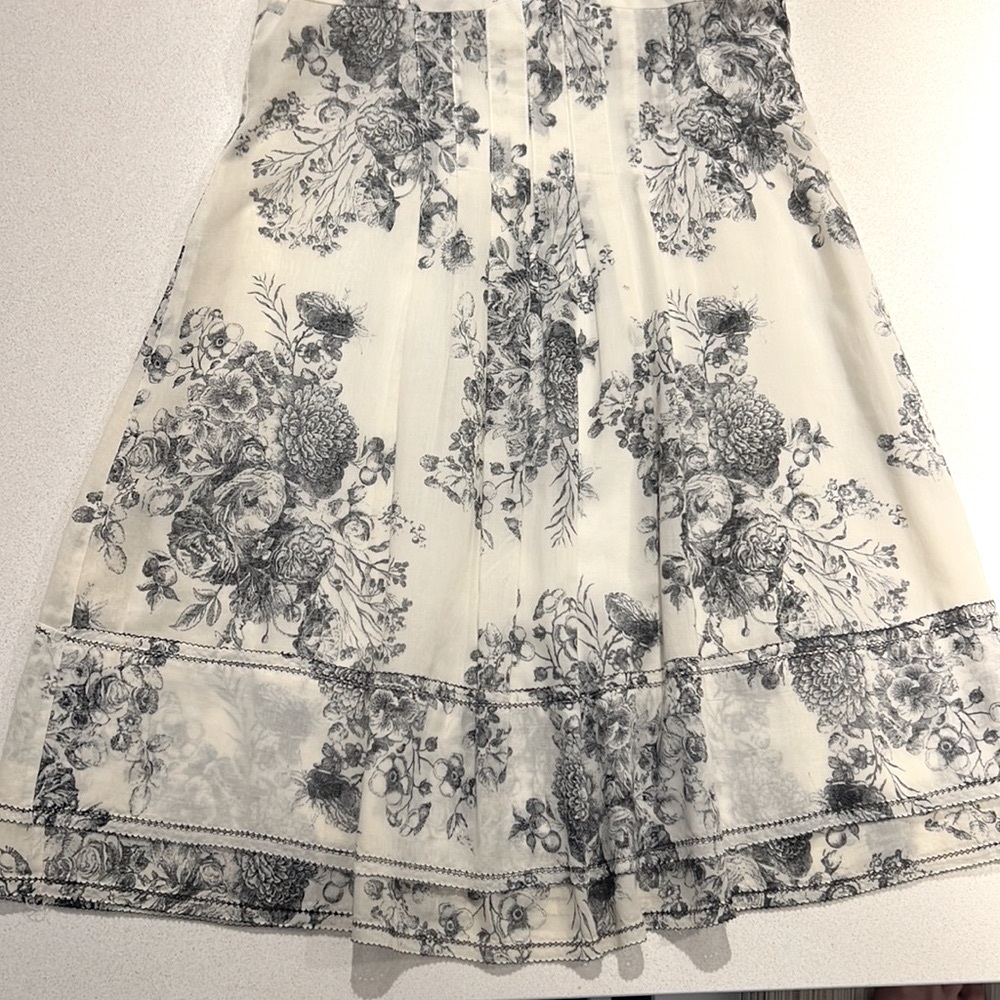 Cynthia Steffe cotton sundress. White+black toile print, fully lined. EUC. - Picture 6 of 12